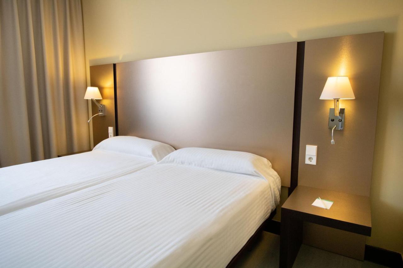 Alda Route 42 Hotel อิเญสกัส ภายนอก รูปภาพ