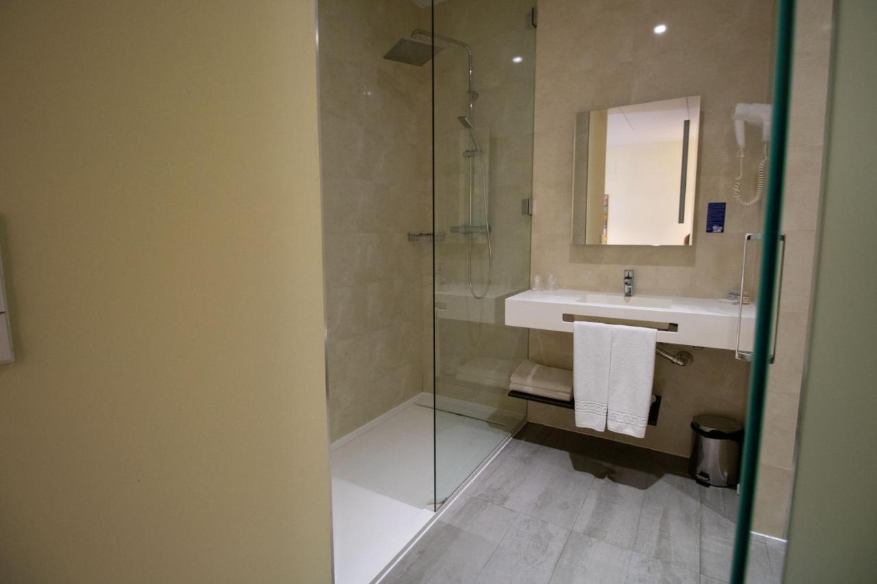 Alda Route 42 Hotel อิเญสกัส ภายนอก รูปภาพ
